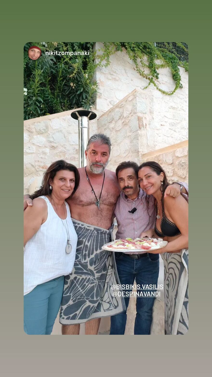 Βασίλης Μπισμπίκης σε Δέσποινα Βανδή: Να γεφυρώνω την ψυχή μου μόνο μαζί σου