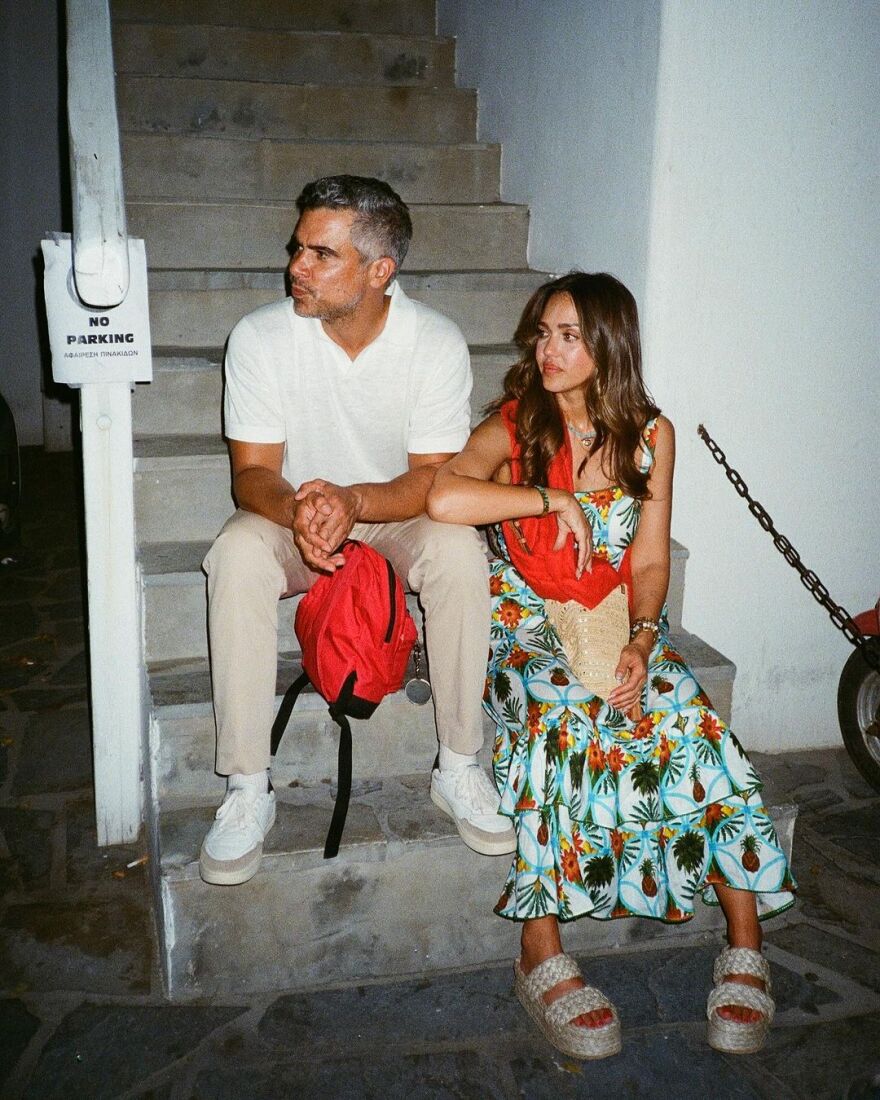 Τζέσικα Άλμπα: Έδωσε στους θαυμαστές της μια γεύση από τις διακοπές της στη Μύκονο - Οι νέες φωτογραφίες