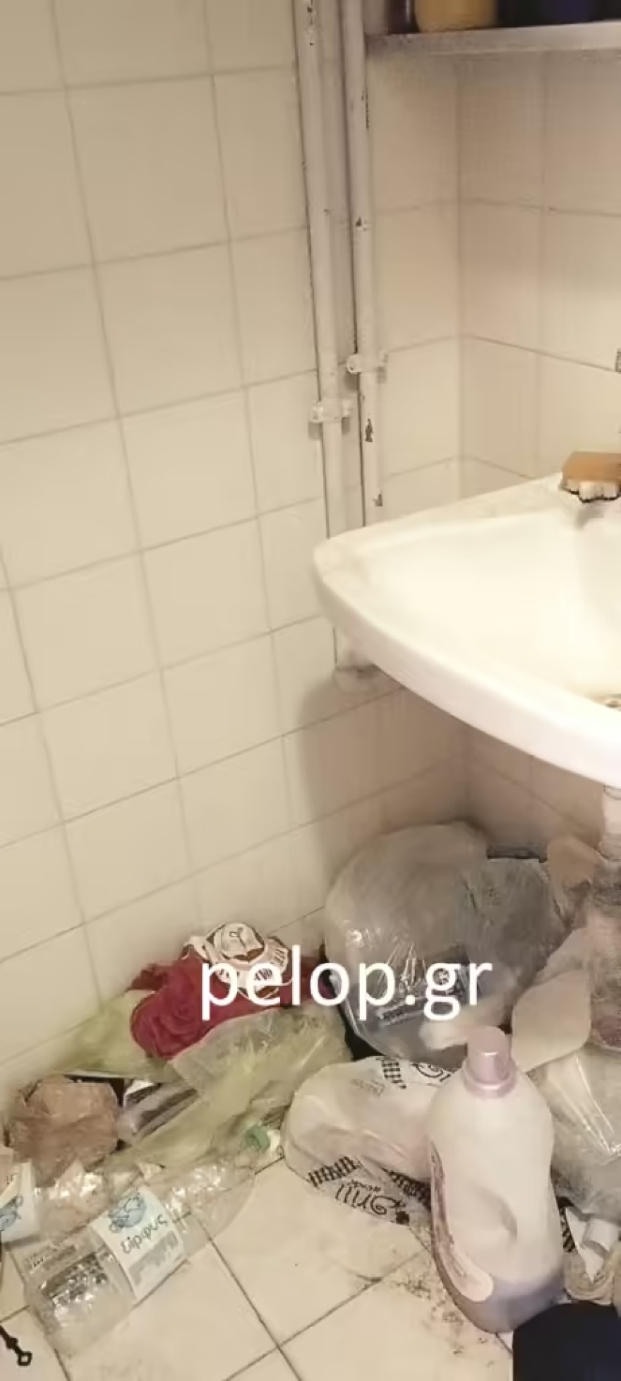 Πανεπιστήμιο Πατρών: Ζημιές και σκουπίδια σε πολλά δωμάτια της φοιτητικής εστίας, δείτε φωτογραφίες