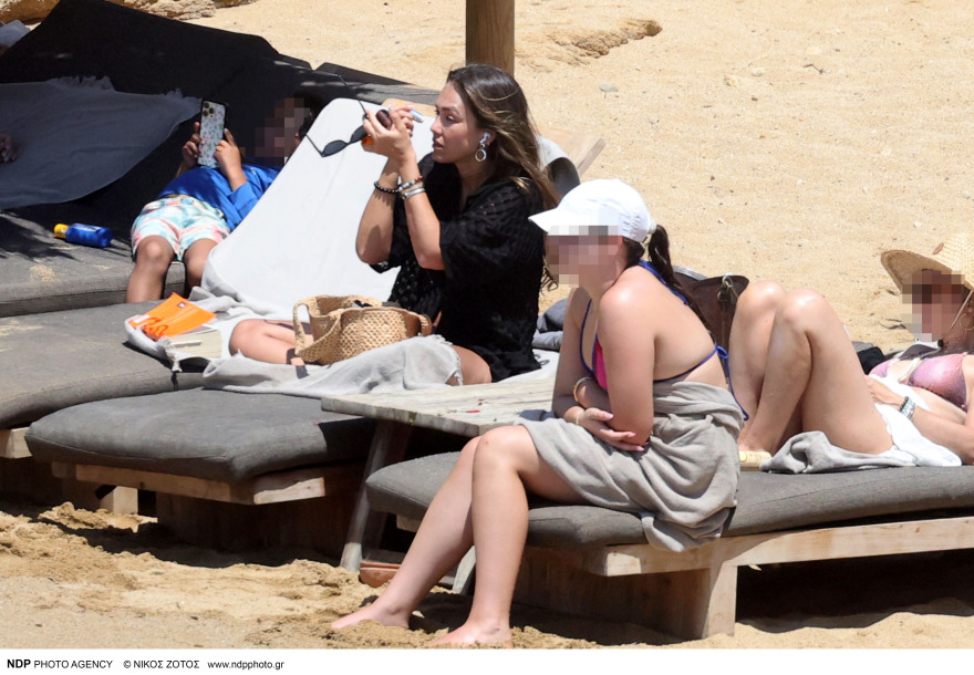 Τζέσικα Άλμπα: Μια εβδομάδα στον παράδεισο, γράφει για τις διακοπές στη Μύκονο