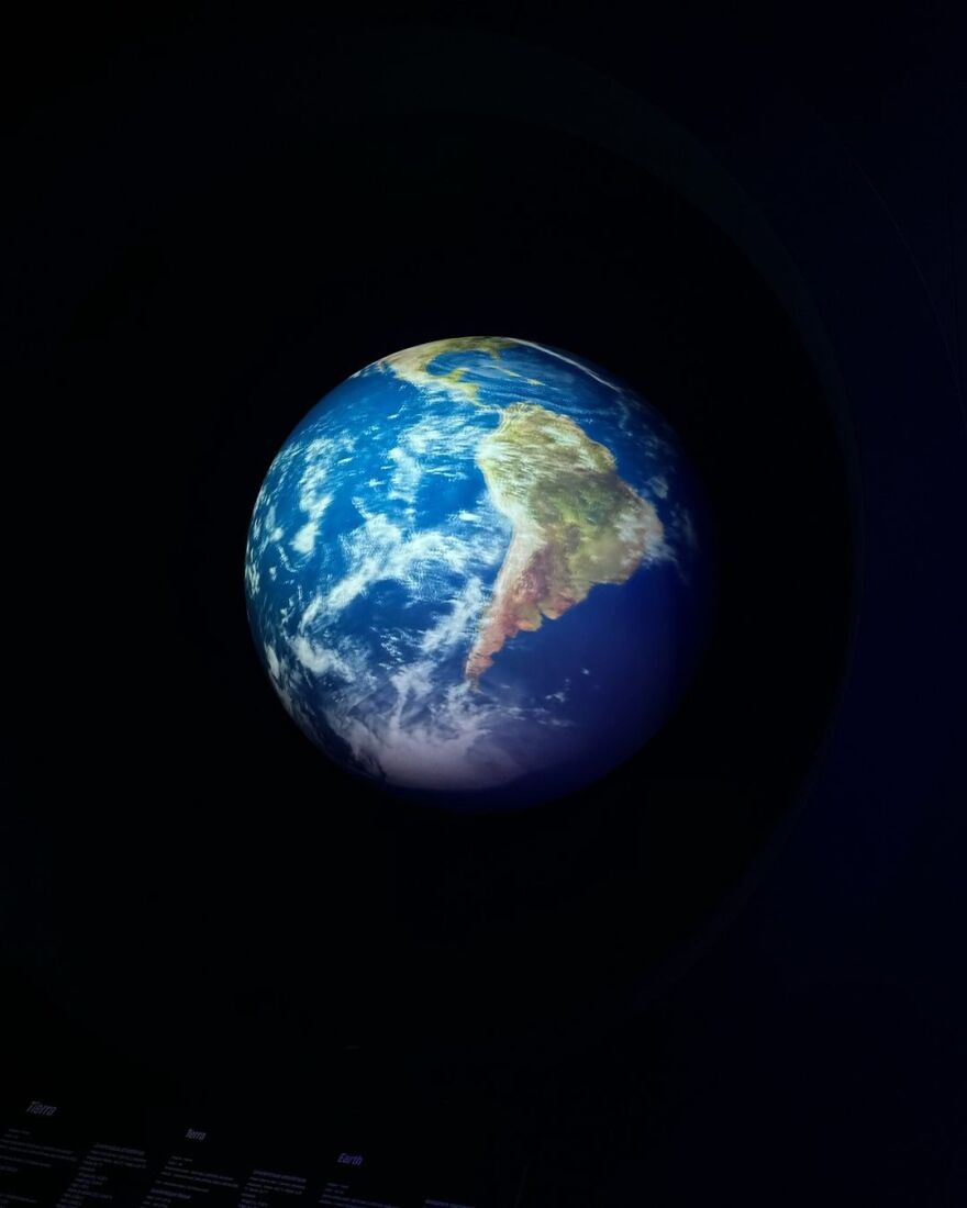 Δανάη Μπάρκα: Συνεχίζει το ταξίδι της στην Ισπανία - Οι φωτογραφίες από τη Βαλένθια