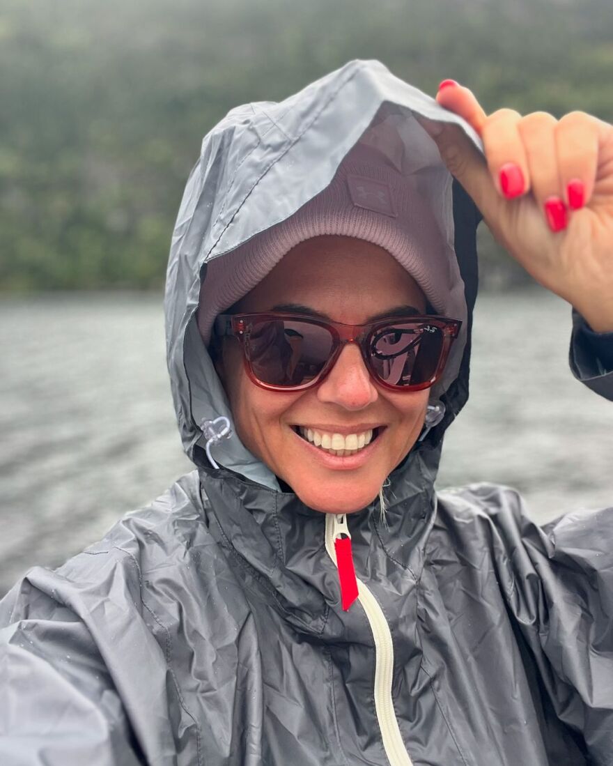 Χριστίνα Κοντοβά: Εξερευνεί τα νορβηγικά φιόρδ - Δείτε βίντεο