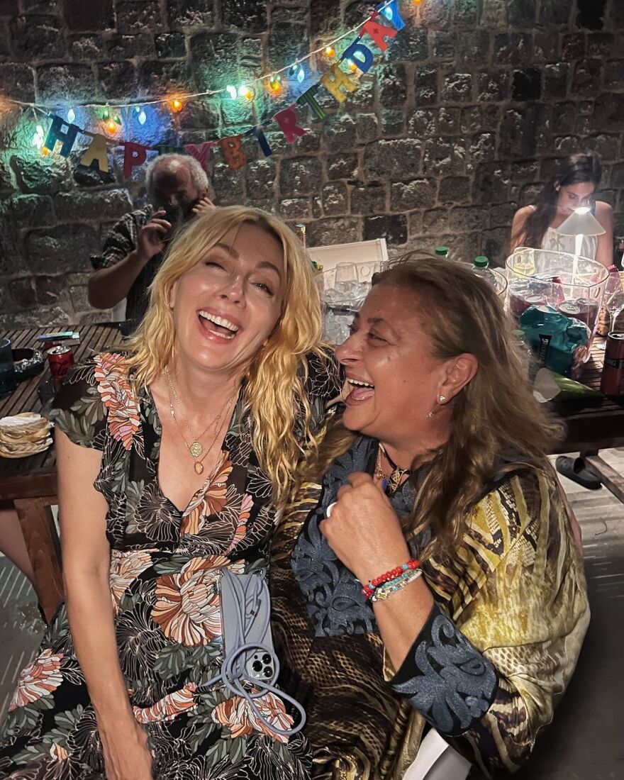 Σμαράγδα Καρύδη: Το πάρτι γενεθλίων δίπλα στην πισίνα και οι διάσημοι καλεσμένοι - Δείτε φωτογραφίες