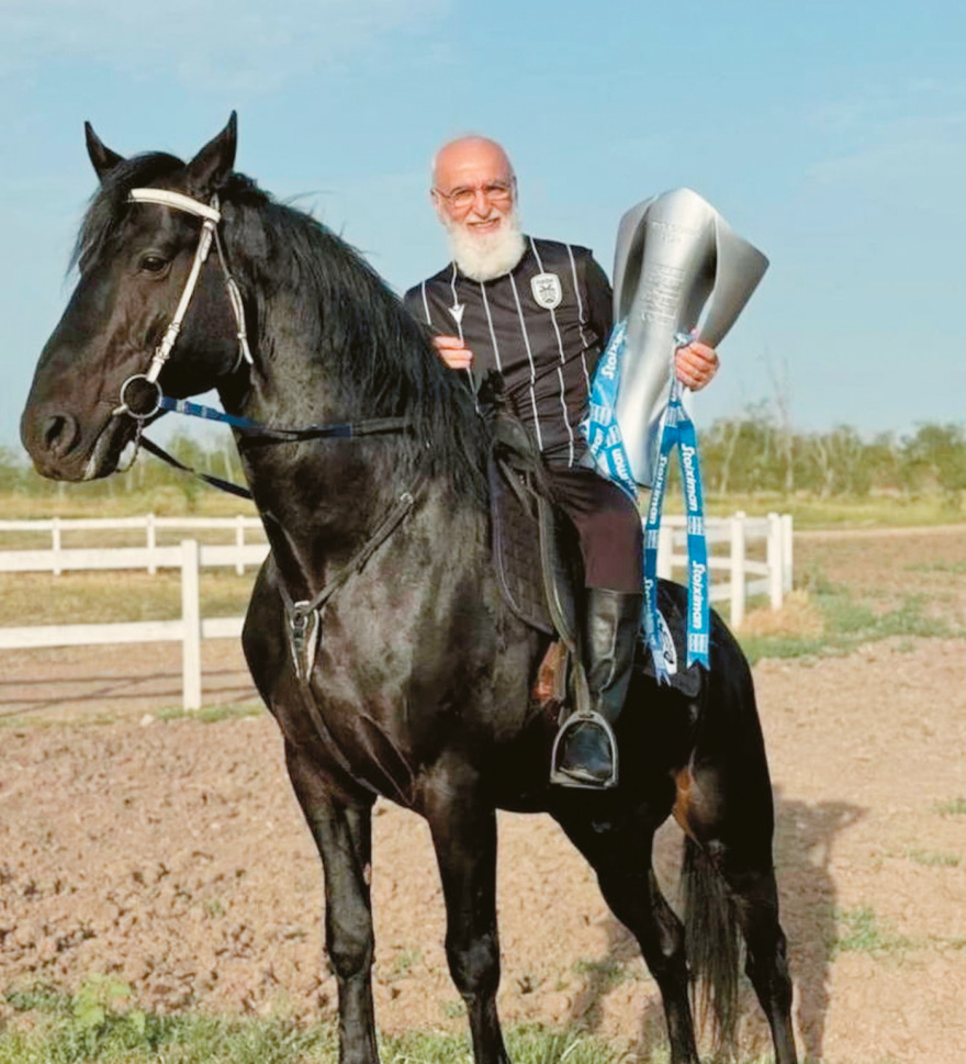 Απ' το Ροστόφ στη Χαλκιδική: Ο Ιβάν είναι εδώ, εμφάνιση με φωτογραφία από το Πόρτο Καρράς μετά από 4 χρόνια 