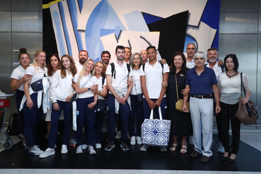 Ολυμπιακοί Αγώνες 2024: Επέστρεψε η Ολυμπιακή ομάδα - Τα φώτα σε Καραλή και Τεντόγλου - Δείτε βίντεο, φωτογραφίες 