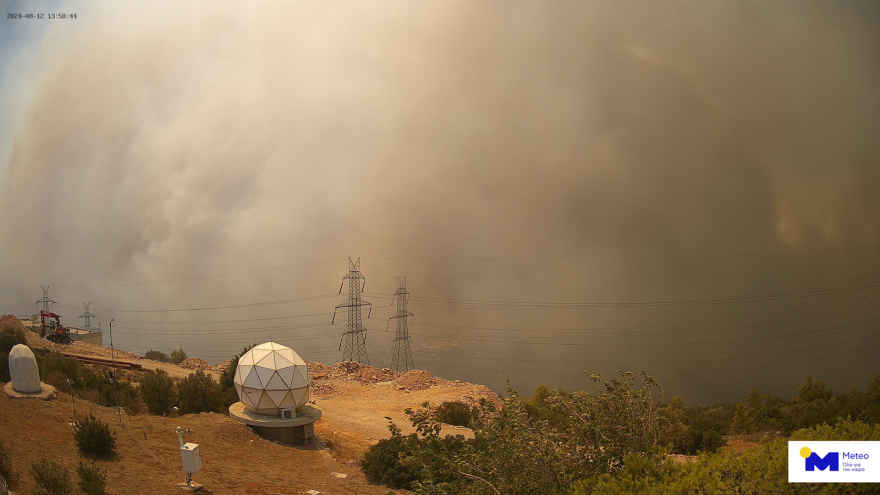 Φωτιά στην Αττική: Πέρασε ο κίνδυνος στο Αστεροσκοπείο, ασφαλείς οι εγκαταστάσεις