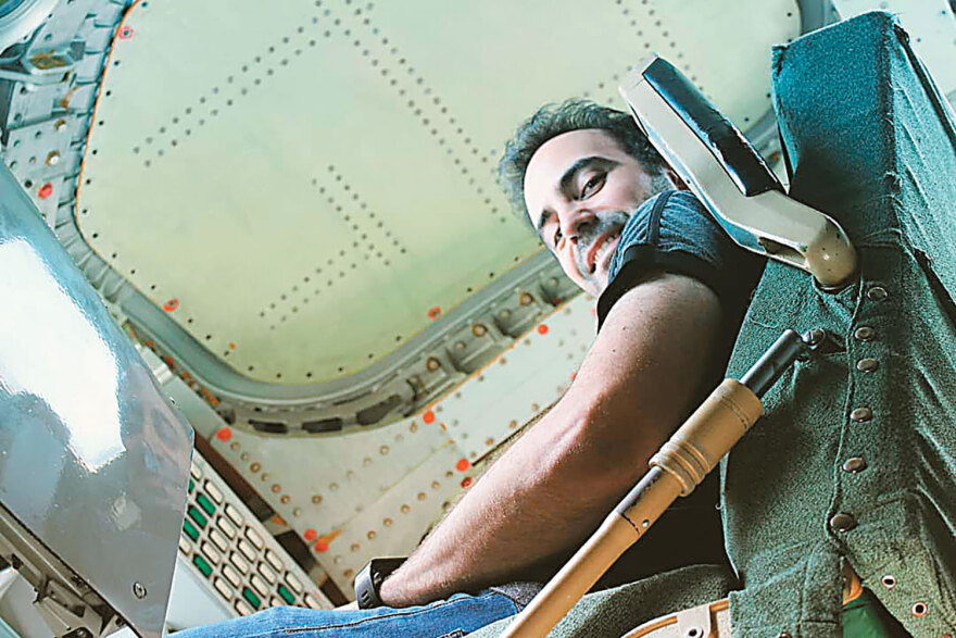 Ο γιατρός των αστροναυτών είναι Έλληνας - Ζει στη Γη, εργάζεται στη... Σελήνη