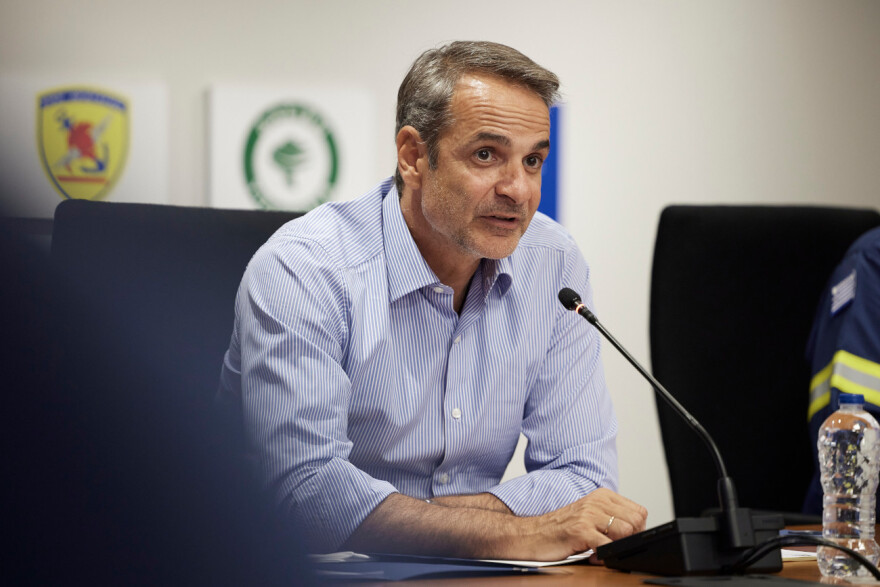 Φωτιές στην Αττική: Επιτάχυνση διαδικασιών για αποκατάσταση των πυρόπληκτων - Τι συζητήθηκε στη σύσκεψη υπό τον Μητσοτάκη