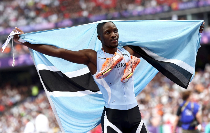 Ο χρυσός Ολυμπιονίκης Τεμπόγκο γίνεται ήρωας και εκτός σταδίου, σώζοντας ανθρώπους από πλημμύρες - Βίντεο