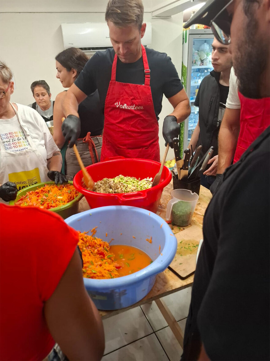 Κασσελάκης: Επισκέφθηκε το Συντονιστικό Κέντρο της ανθρωπιστικής εθελοντικής οργάνωσης «Humanity Greece»