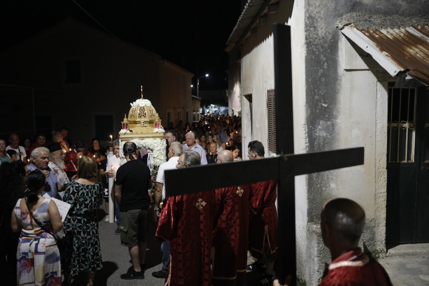 Ο εορτασμός του Δεκαπενταύγουστου στην Ελλάδα - Βίντεο και φωτογραφίες 