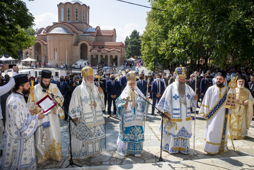 Ο εορτασμός του Δεκαπενταύγουστου στην Ελλάδα - Βίντεο και φωτογραφίες 