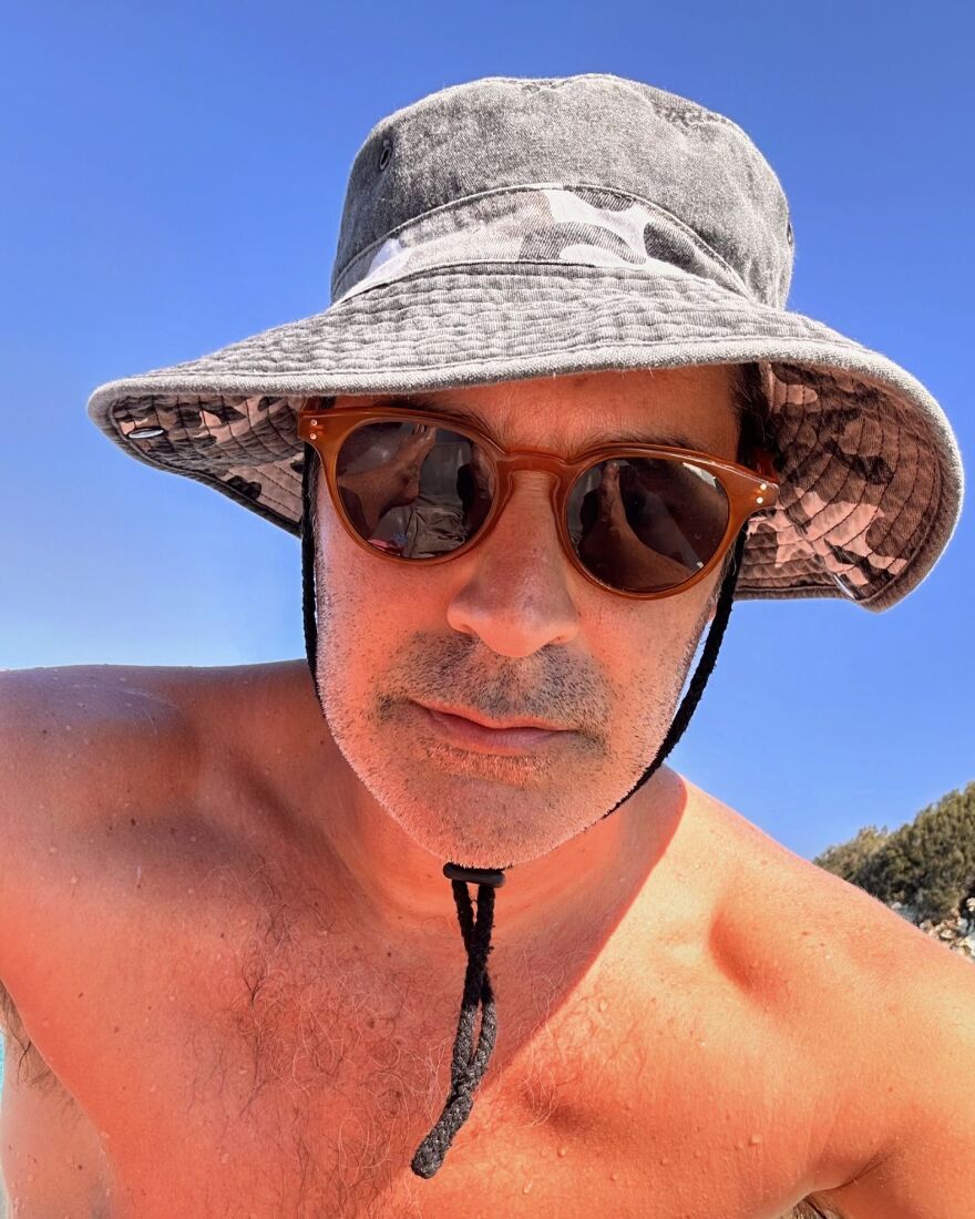 Χριστόφορος Παπακαλιάτης: Το φωτογραφικό άλμπουμ του από τις διακοπές στους Παξούς