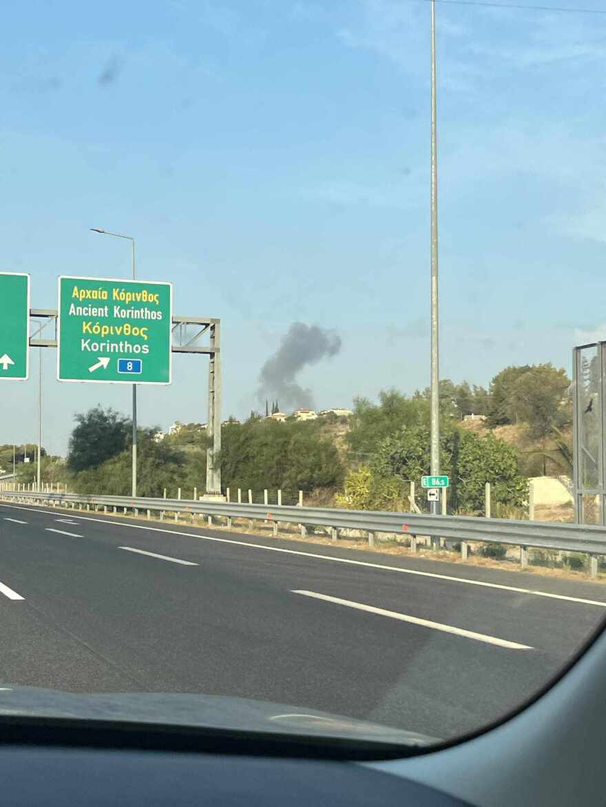 Φωτιά στην Κόρινθο: Κάηκε ολοσχερώς βιομηχανία - Δείτε βίντεο και φωτογραφίες