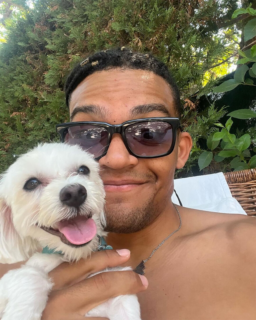 Φωτογραφίες: Με την οικογένεια του στον Πύργο Ηλείας ο Εμαννουήλ Καραλής 