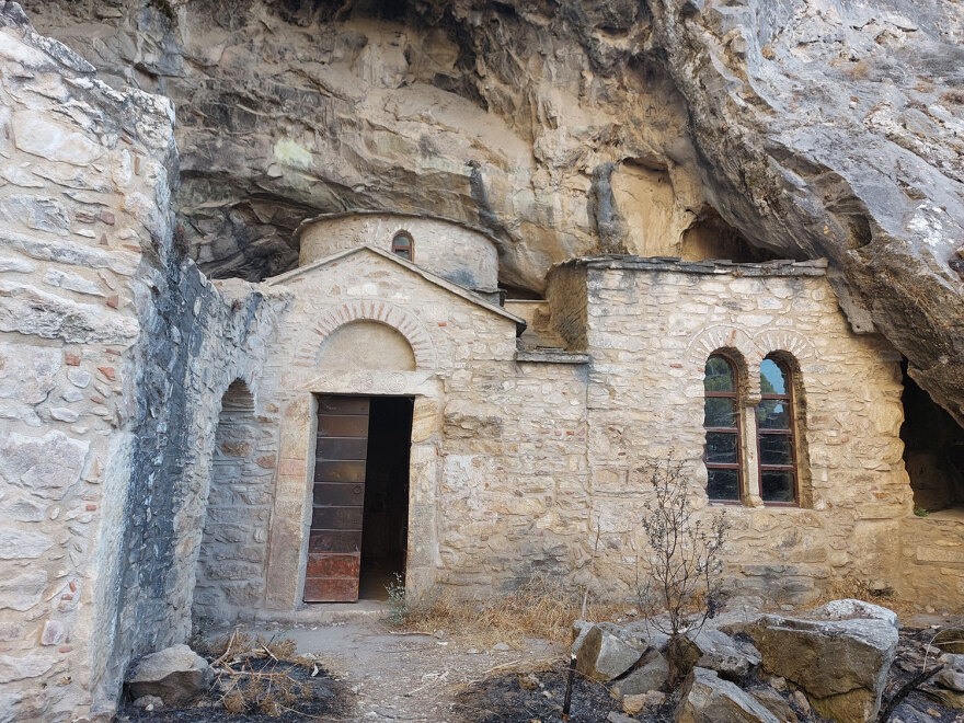 Υπουργείο Πολιτισμού: Ολοκληρώθηκαν οι αυτοψίες σε μνημεία και αρχαιολογικούς χώρους μετά τη φωτιά στην Αττική 