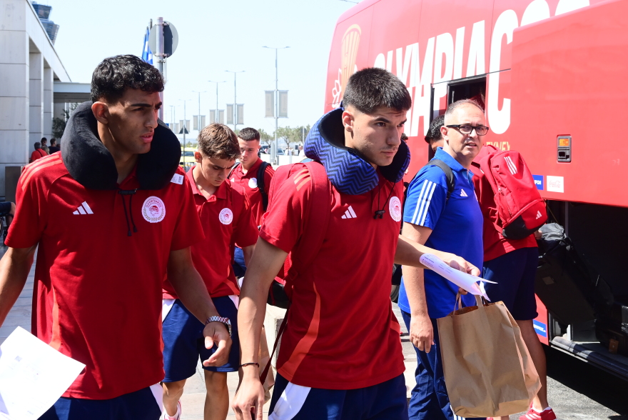 Ολυμπιακός: Αναχώρησε για τη Βραζιλία για τον τελικό με τη Φλαμέγκο η ομάδα Νέων 