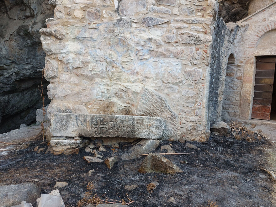 Υπουργείο Πολιτισμού: Ολοκληρώθηκαν οι αυτοψίες σε μνημεία και αρχαιολογικούς χώρους μετά τη φωτιά στην Αττική 