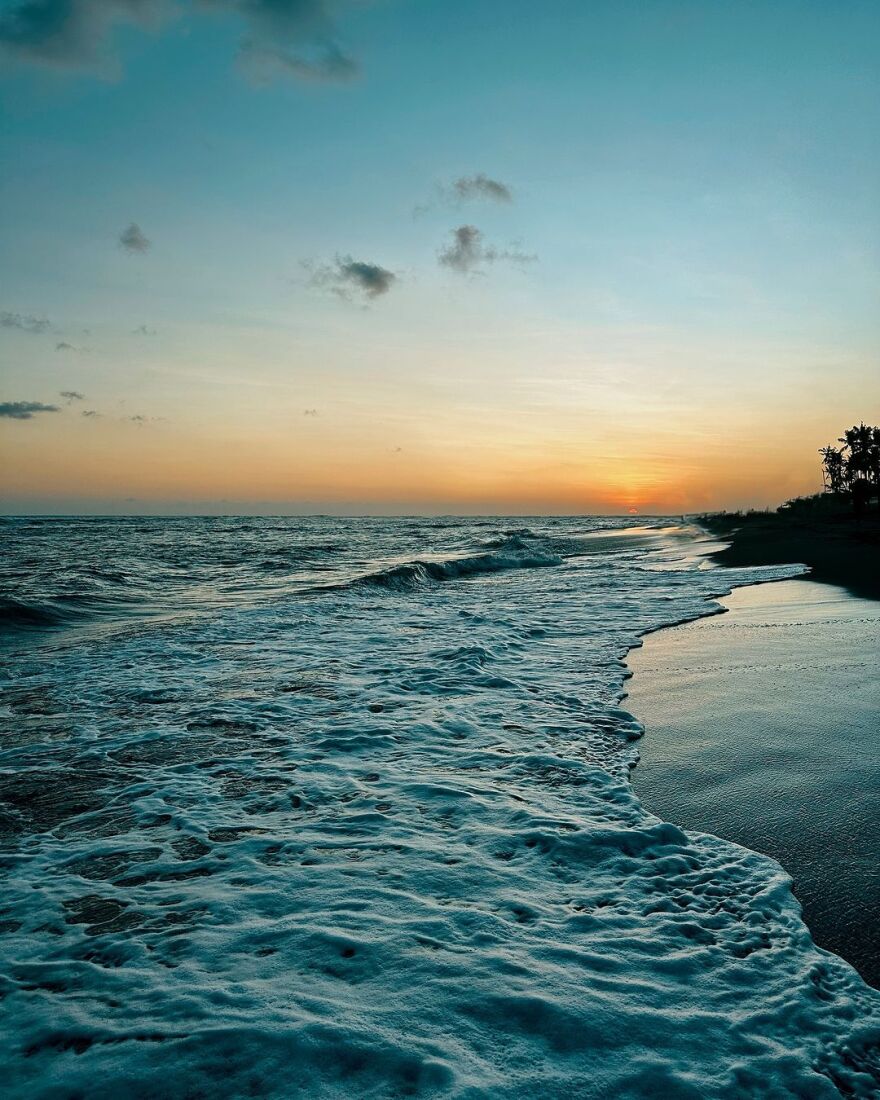 Ντορέττα Παπαδημητρίου: Οι νέες φωτογραφίες από το Μπαλί - Ποζάρει ξαπλωμένη στην άμμο