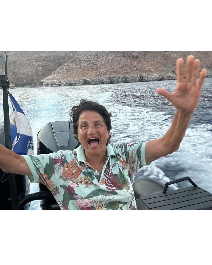 Άλκηστις Πρωτοψάλτη: Όμορφες στιγμές, ξέγνοιαστες, ανεξίτηλες, γράφει από τη Γαύδο