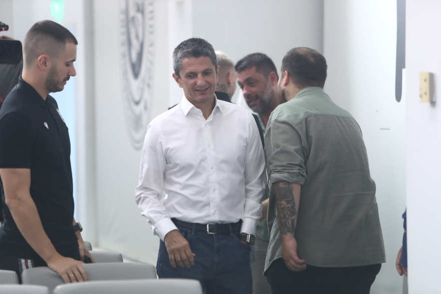 Λουτσέσκου: Οι νίκες έρχονται μέσα από τις μάχες, στόχος η πρόκριση στην επόμενη φάση 