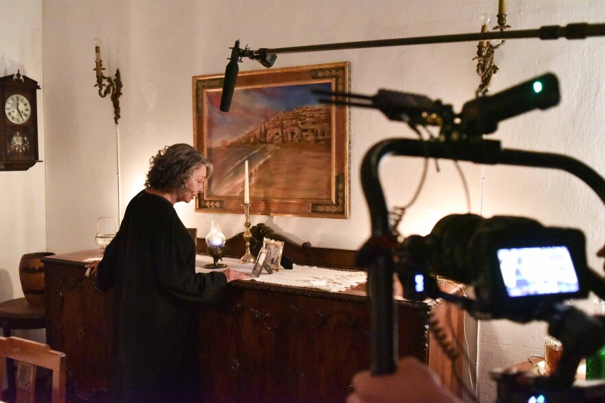 H Παραλία: Επιστρέφει στην ΕΡΤ1 με δεύτερη σεζόν - Δείτε φωτογραφίες από τα γυρίσματα