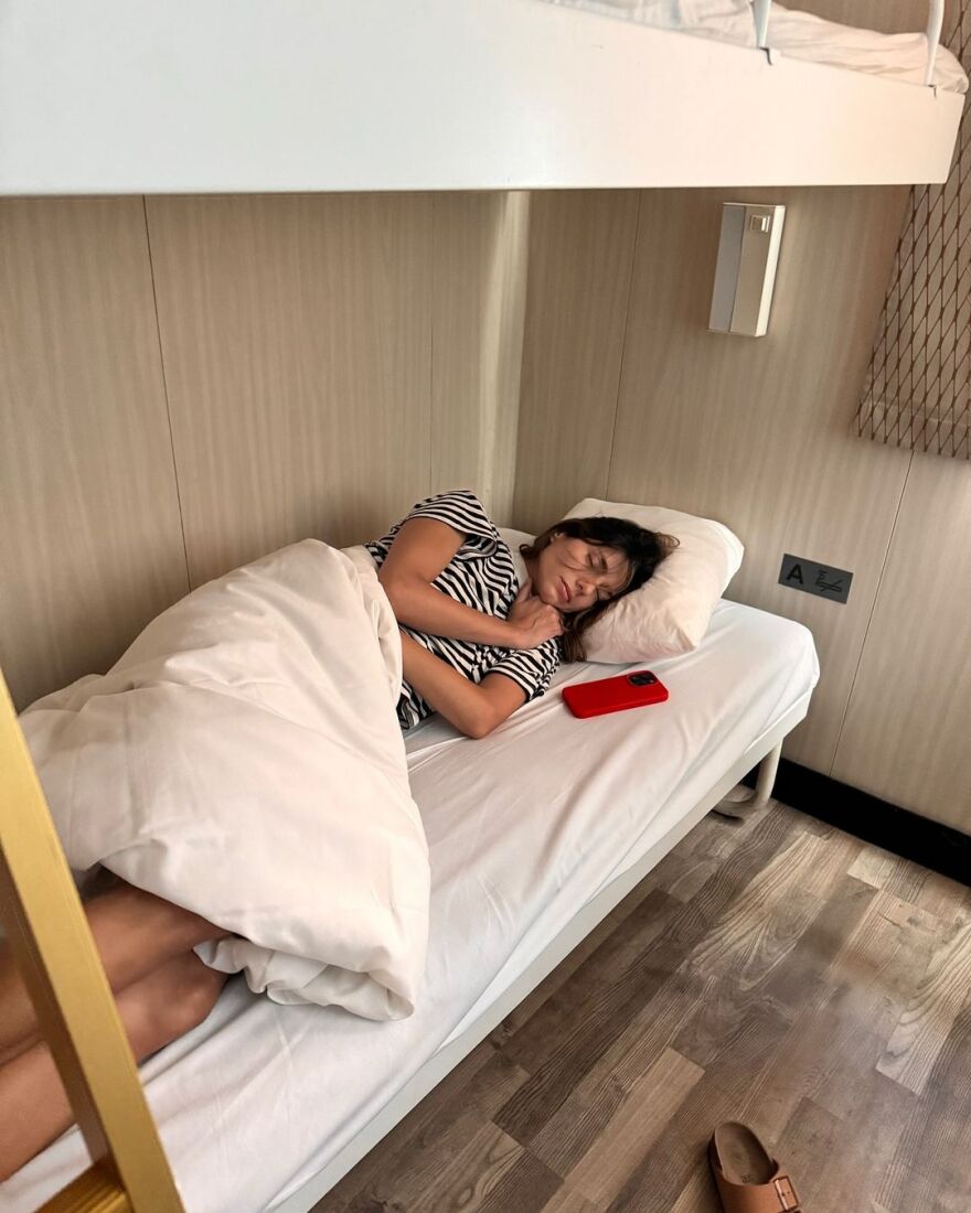 Ηλιάνα Παπαγεωργίου: Στην Κίμωλο το μοντέλο - Τα νέα καλοκαιρινά στιγμιότυπα