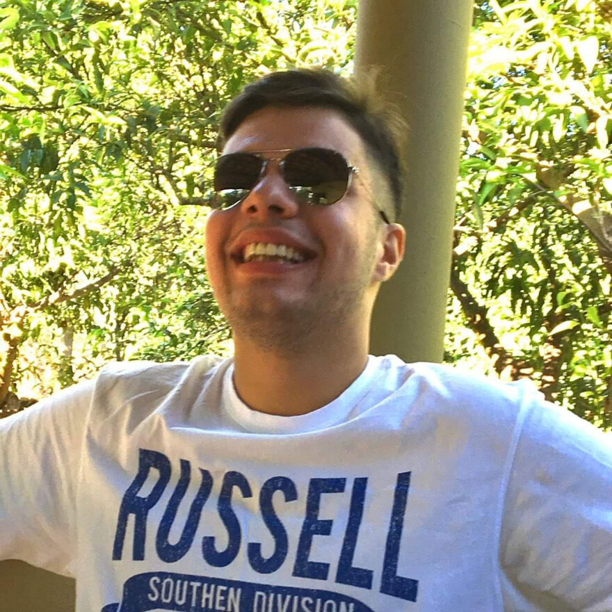 Θρήνος για τον 22χρονο που σκοτώθηκε σε τροχαίο με γουρούνα στην Άνδρο - «Δεν φορούσε κράνος», λέει ο πατέρας του