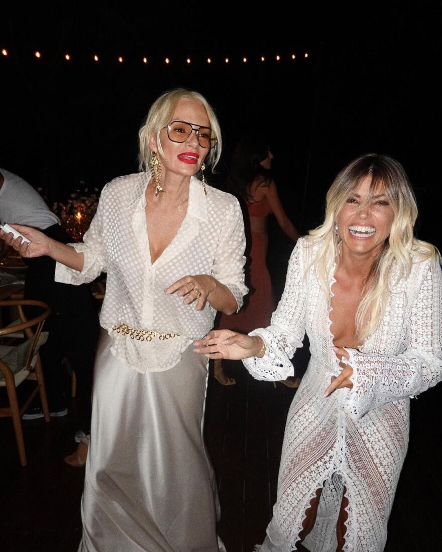 Bάσια Κωσταρά: Έκλεισε τα 38 - Το ζεϊμπέκικο της Κλέλιας Ανδριολάτου