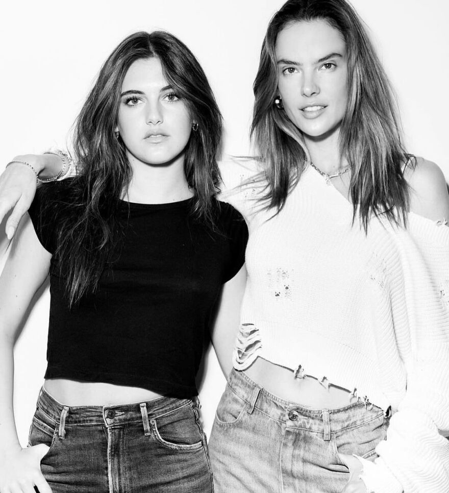 Αλεσάντρα Αμπρόσιο: Η ανάρτηση για τα 16α γενέθλια της κόρης της - Σ' αγαπώ περισσότερο απ' όσο μπορούν να εκφράσουν οι λέξεις