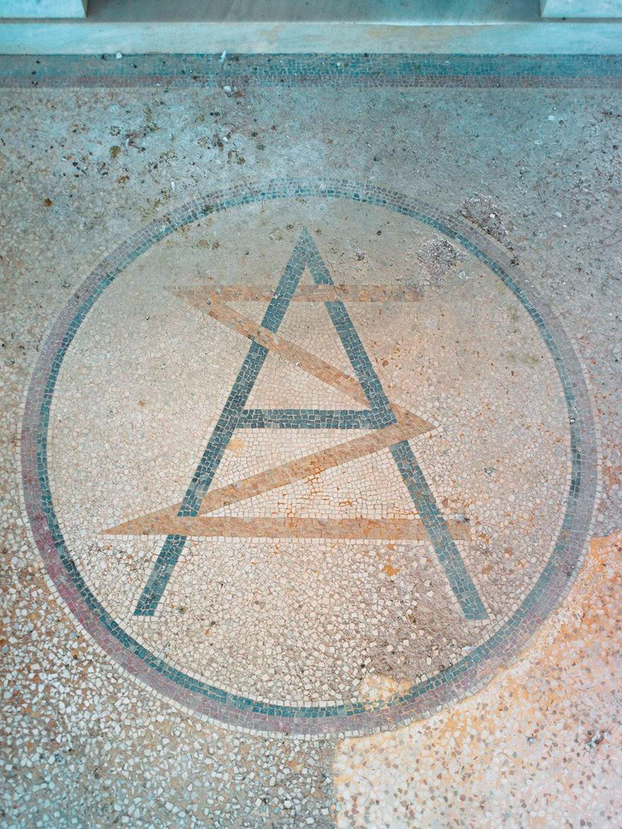 Σπέτσες: Ποιος θα σώσει το ιστορικό σπίτι του Ανάργυρου