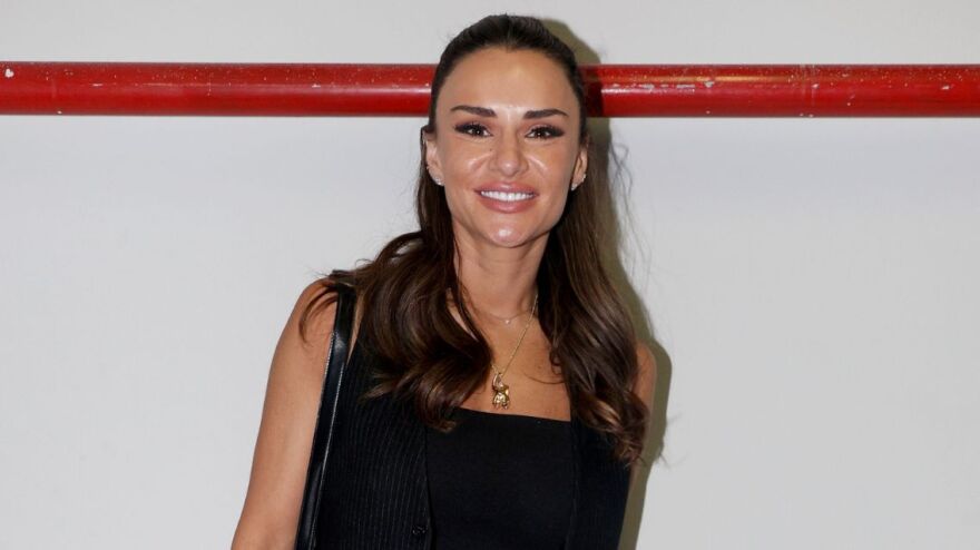 Επιστροφές, καταστροφές, εκκρεμότητες και αλλαγές