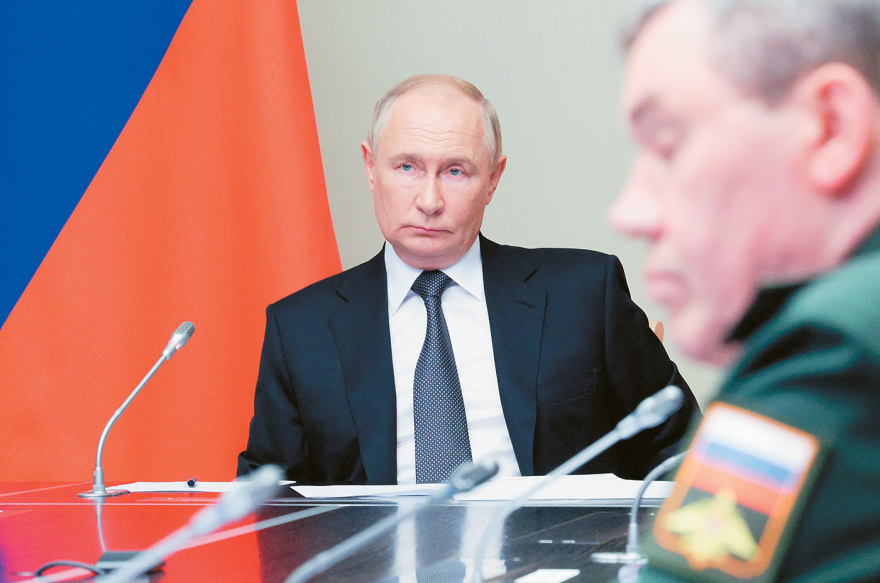 Τι σημαίνει  η εισβολή  του Ζελένσκι στη ρωσική επικράτεια