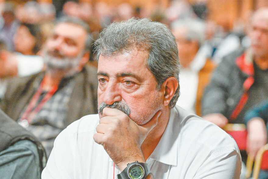 ΣΥΡΙΖΑ: Ο Κασσελάκης συγκαλεί αύριο την ΚΟ - Δεν αποκλείεται να επιστρέψει από τα Χανιά