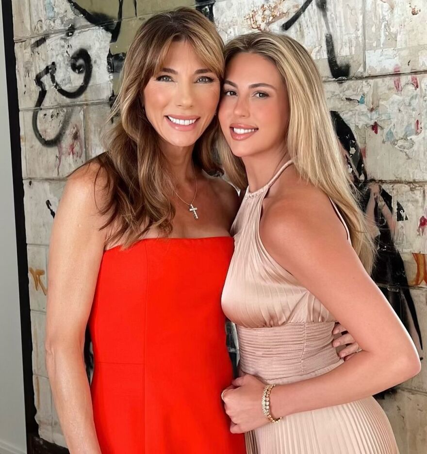 Σιλβέστερ Σταλόνε: Είμαστε τόσο περήφανοι για το καλό που φέρνεις στον κόσμο, έγραψε για τα γενέθλια της κόρης του 