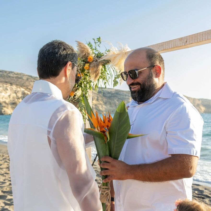 Παντελής Τουτουντζής: Η αγάπη σας μας δυναμώνει, γράφει μετά τον γάμο με τον σύντροφό του