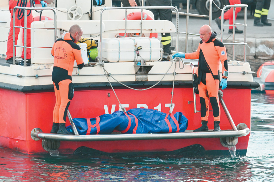 Ναυάγιο στο Παλέρμο: Ο αμφιλεγόμενος Μάικ Λιντς και η «δεύτερη ζωή» που κράτησε 74 ημέρες