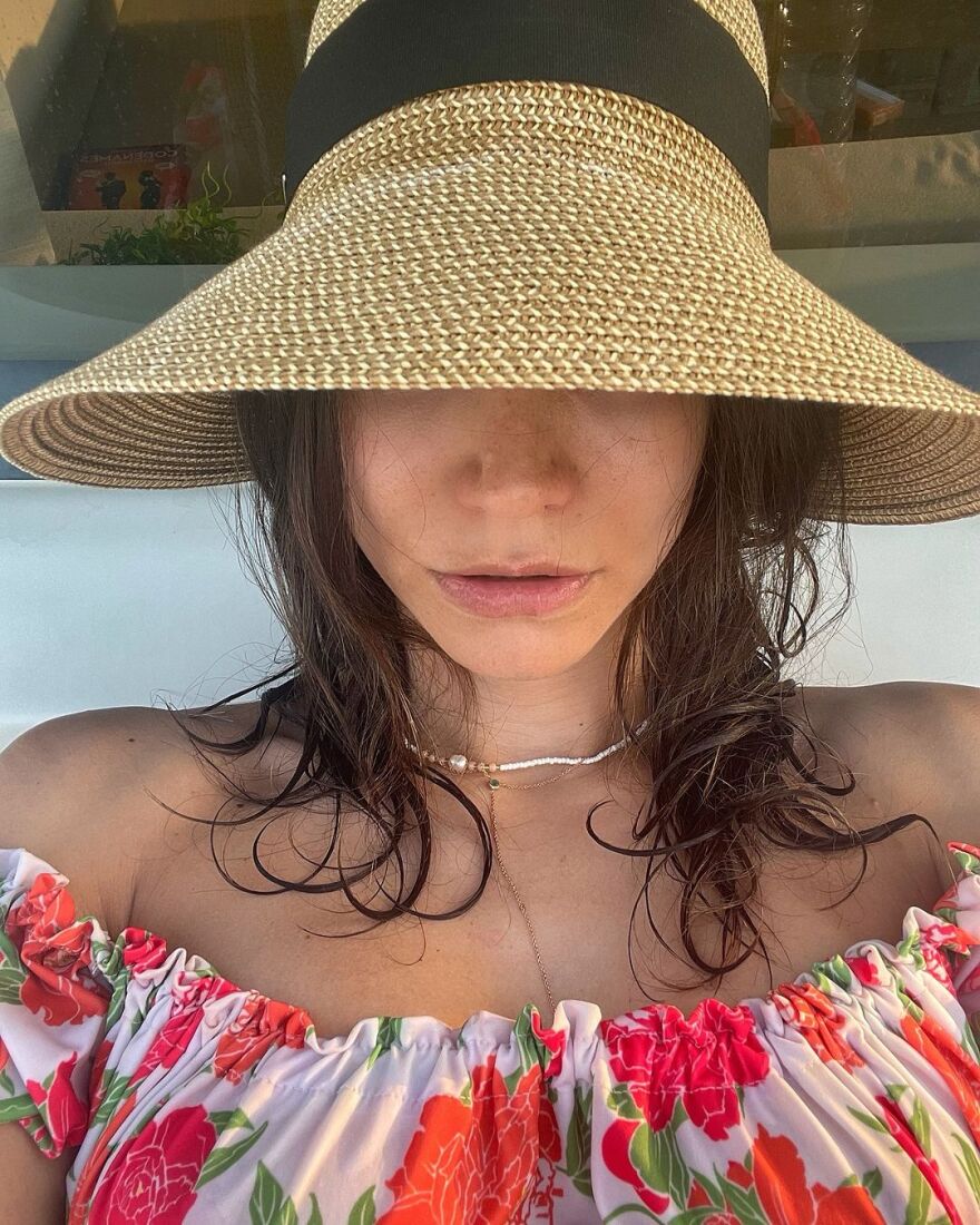 Κατερίνα Γερονικολού: Λίγο ακόμα, γράφει για το φετινό καλοκαίρι