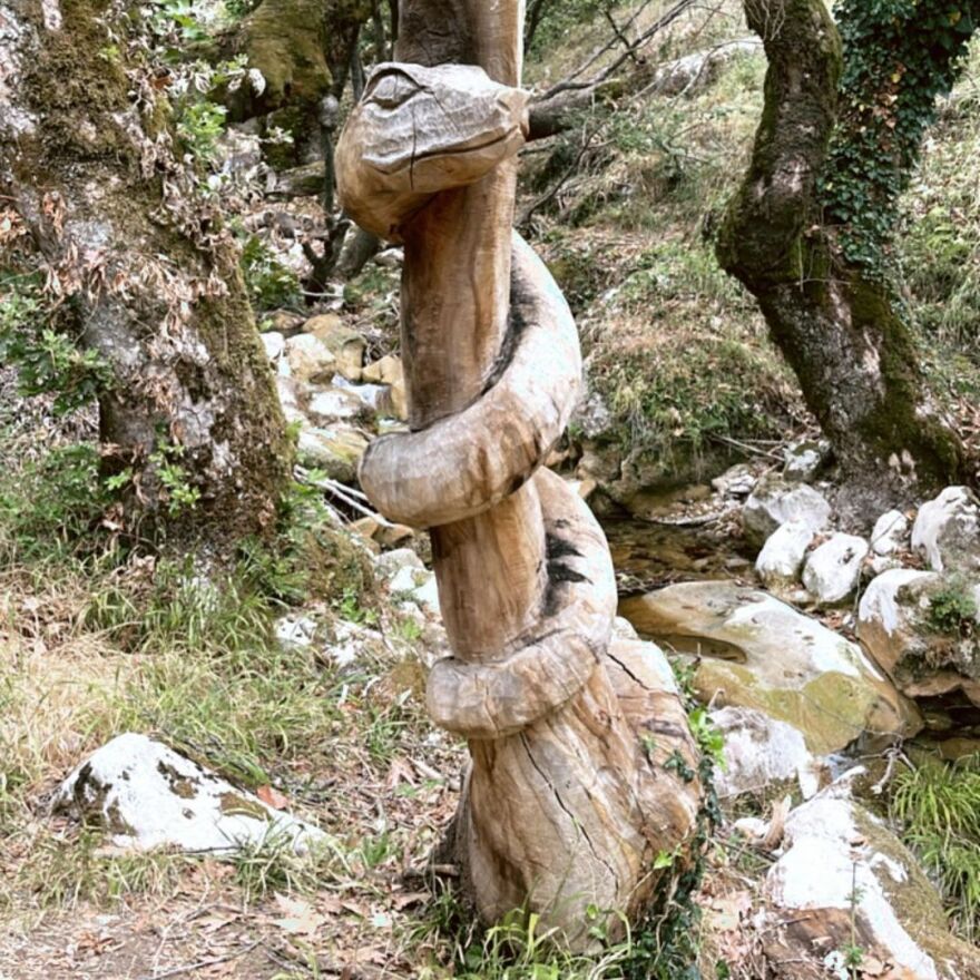 Ζέτα Δούκα: Η ηθοποιός βούτηξε στα παγωμένα νερά του Κεφαλοπόταμου