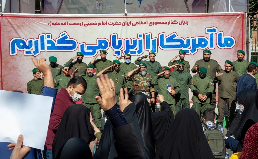 Από τον Χαμενεϊ στον Λαριτζανί, πώς το Ισραήλ εντοπίζει και εξοντώνει έναν - έναν τους ηγέτες του Ιράν