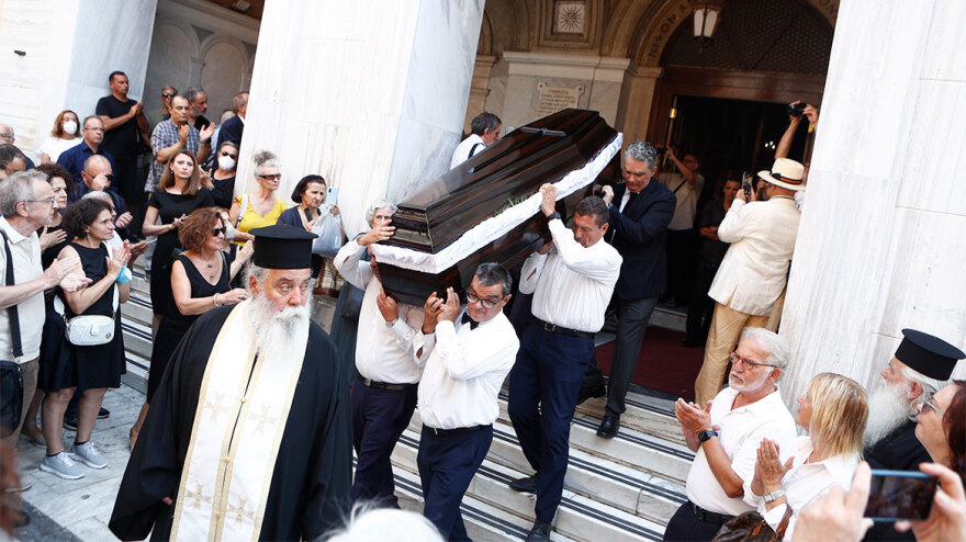 Χρήστος Γιανναράς: Το τελευταίο «αντίο» στον καθηγητή και συγγραφέα