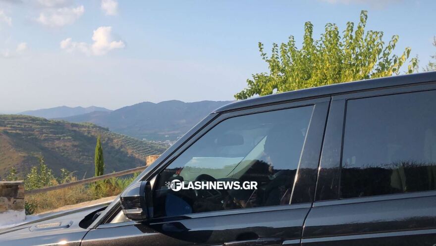 Χανιά: Δύο προσαγωγές για χρήση drone στον γάμο Κασσελάκη