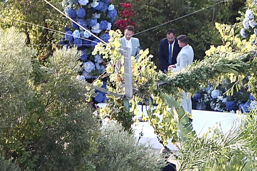 Στέφανος Κασσελάκης - Τάιλερ Μακμπέθ: Παντρεύτηκαν στον Βοτανικό Κήπο των Χανίων, δείτε βίντεο και φωτογραφίες