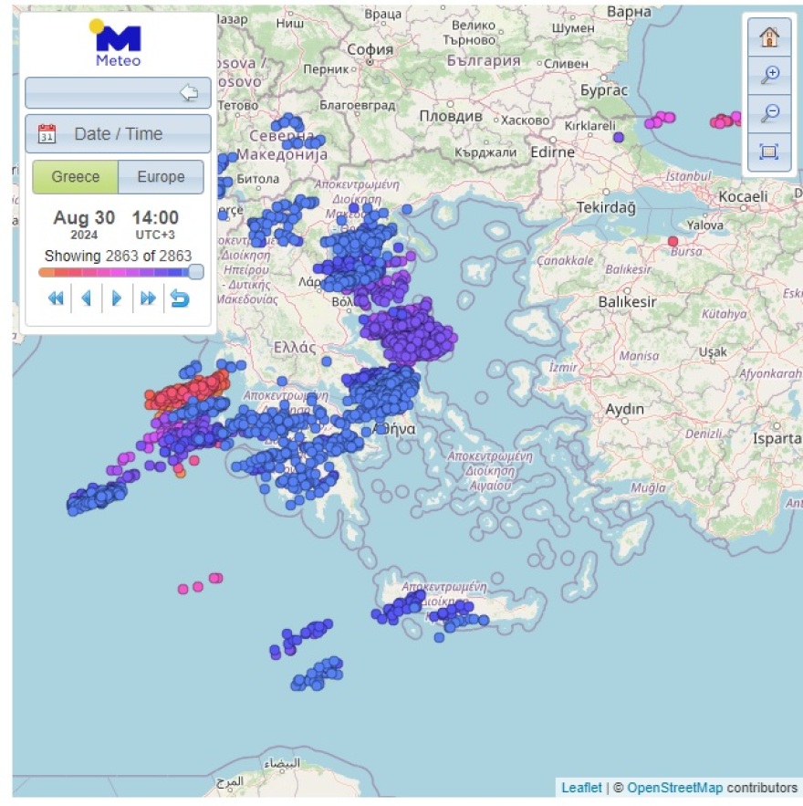 Καιρός: Καταιγίδα και κεραυνοί στην Αττική, έντονα φαινόμενα και στην Εύβοια