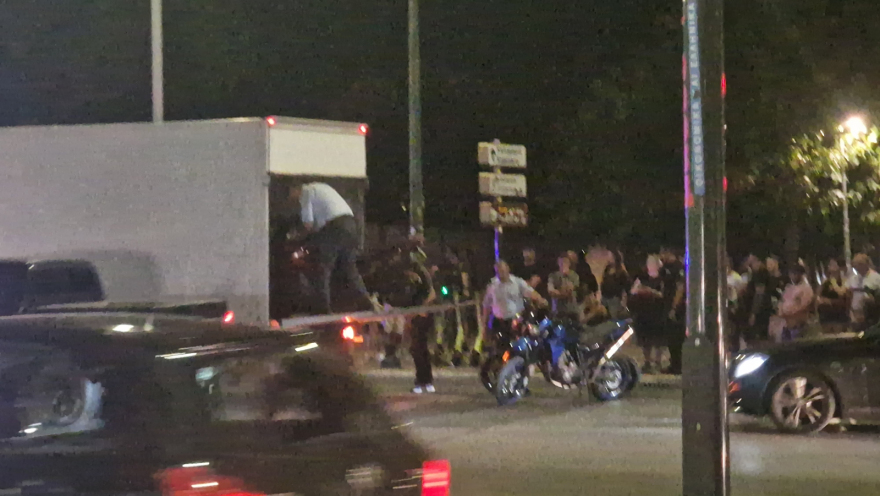 Θεσσαλονίκη: «Βροχή» οι κλήσεις της Τροχαίας σε συνάντηση αυτοκινήτων και μηχανών στον Λευκό Πύργο