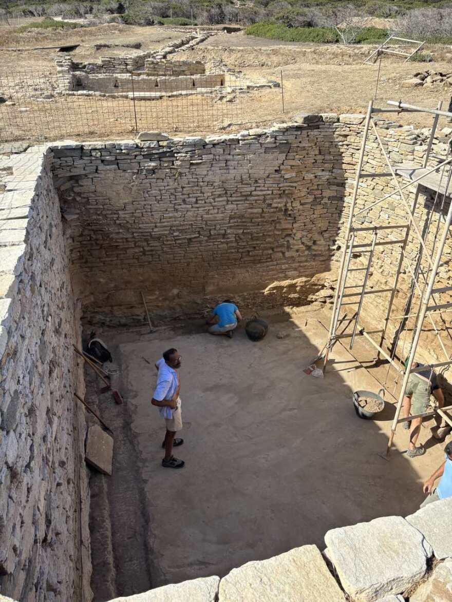 Δεσποτικό: Νέα ευρήματα στο Ιερό του Απόλλωνα στη Μάντρα και στο Τσιμηντήρι, δείτε φωτογραφίες