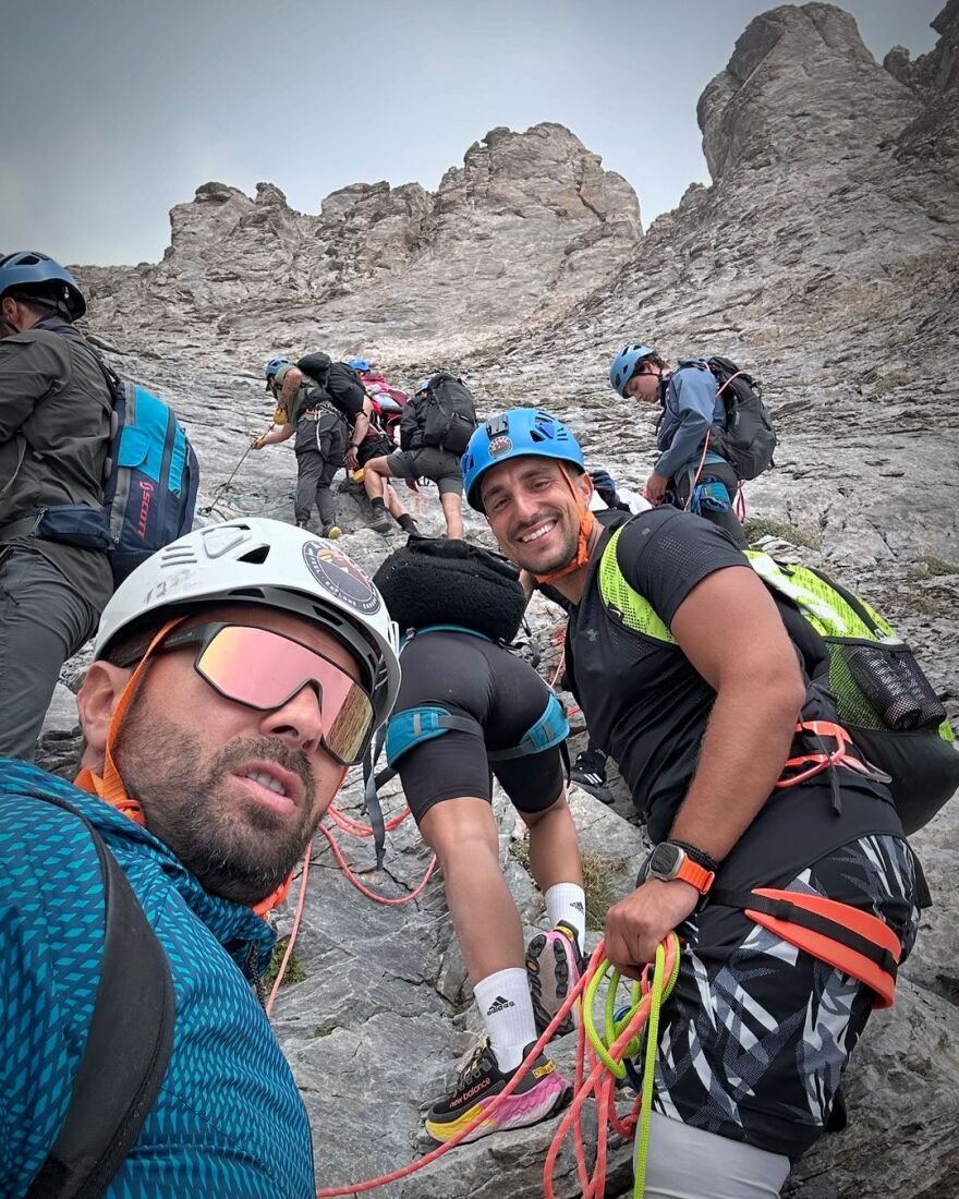 Ηλίας Βρεττός: Ανέβηκε στον Όλυμπο μαζί με τη σύζυγό του