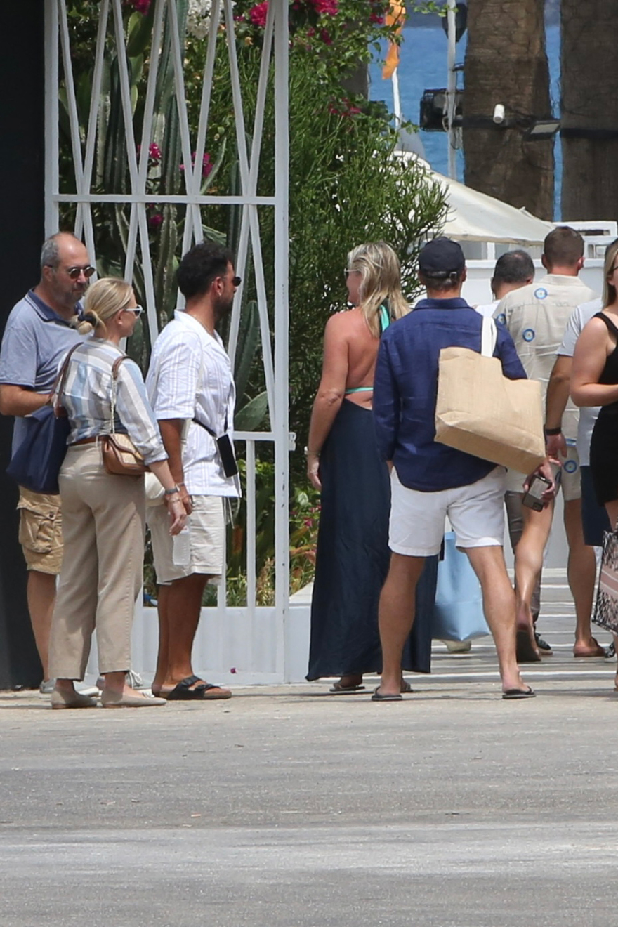 Στέφανος Κασσελάκης - Τάιλερ Μακμπέθ: Με beach party έπεσε η αυλαία των τετραήμερων γαμήλιων εορτασμών