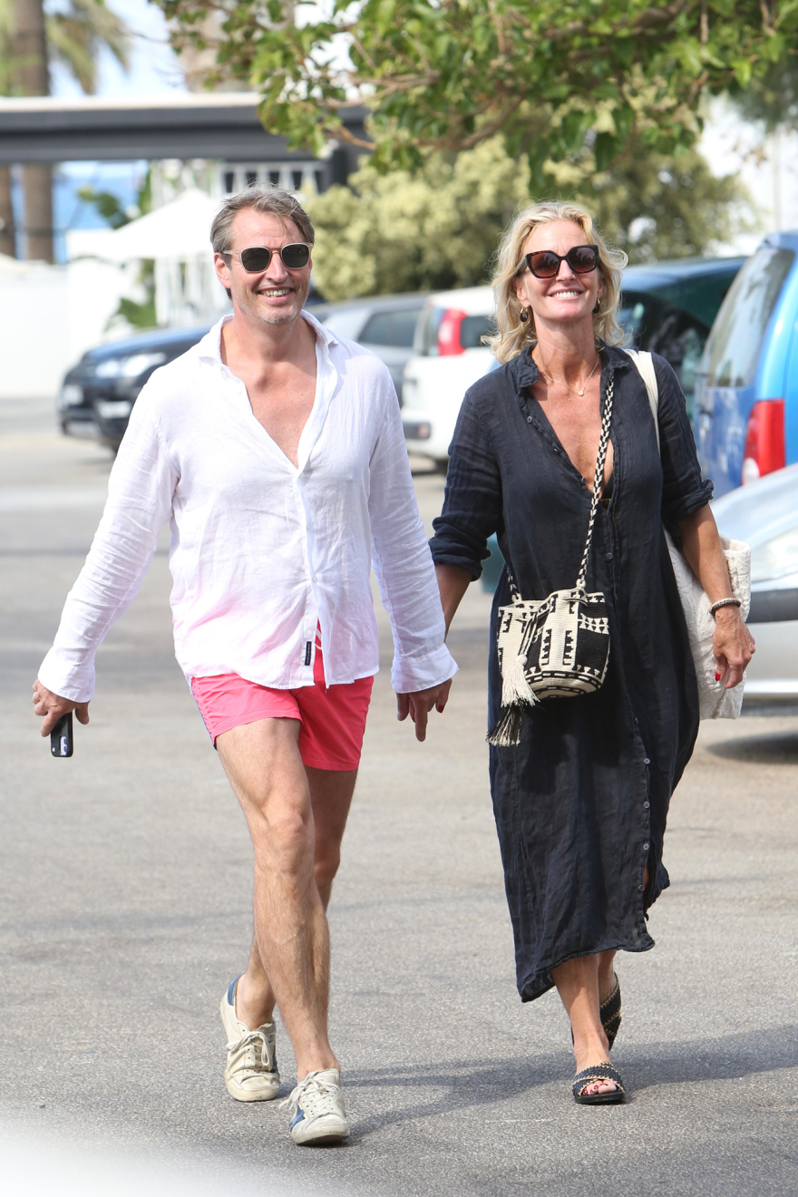 Στέφανος Κασσελάκης - Τάιλερ Μακμπέθ: Με beach party έπεσε η αυλαία των τετραήμερων γαμήλιων εορτασμών