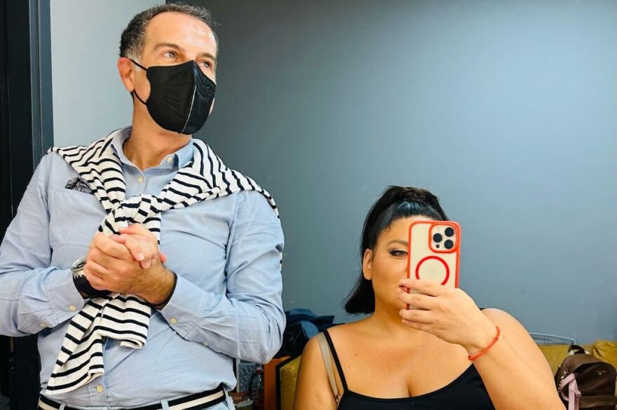 Δανάη Μπάρκα για Άρη Καβατζίκη: Είναι ένα μικρό πανέξυπνο παιδί φυλακισμένο στο σώμα ενός ενηλίκου